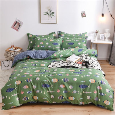 6 Cheap Cartoon comforter (1)