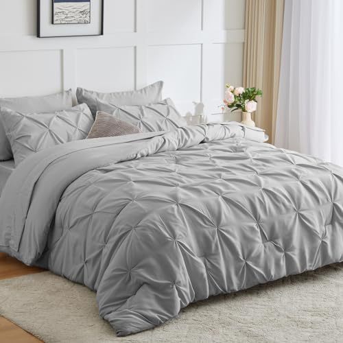 All-Season Cotton Bedding Set with Fitted Sheet, Duvet Cover and Pillowcases