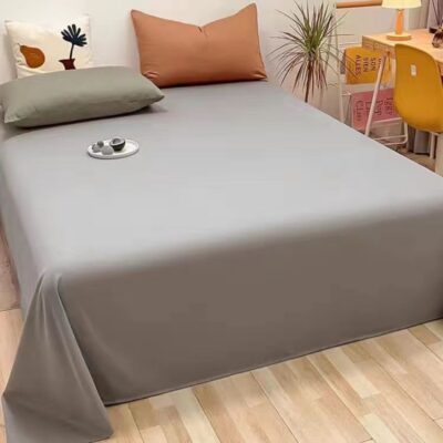 Thick European Style Brushed Bed Sheet for Dormitory or Single Bed


