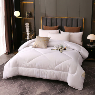 Custom breathable durable comforter and duvet