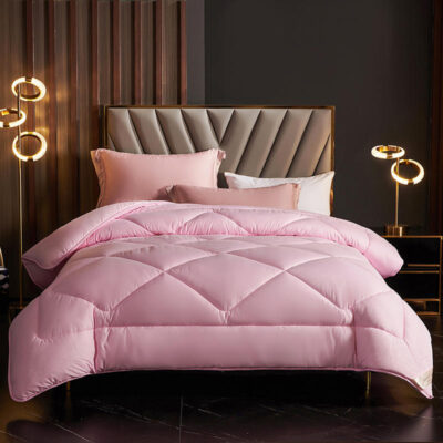 Custom breathable durable comforter and duvet