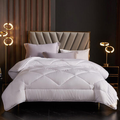 Custom breathable durable comforter and duvet