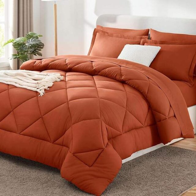 Soft comfortable bed linen comforter and duvet supplier