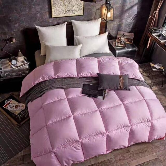 Hotel bed linen comforter & duvet manufacturer