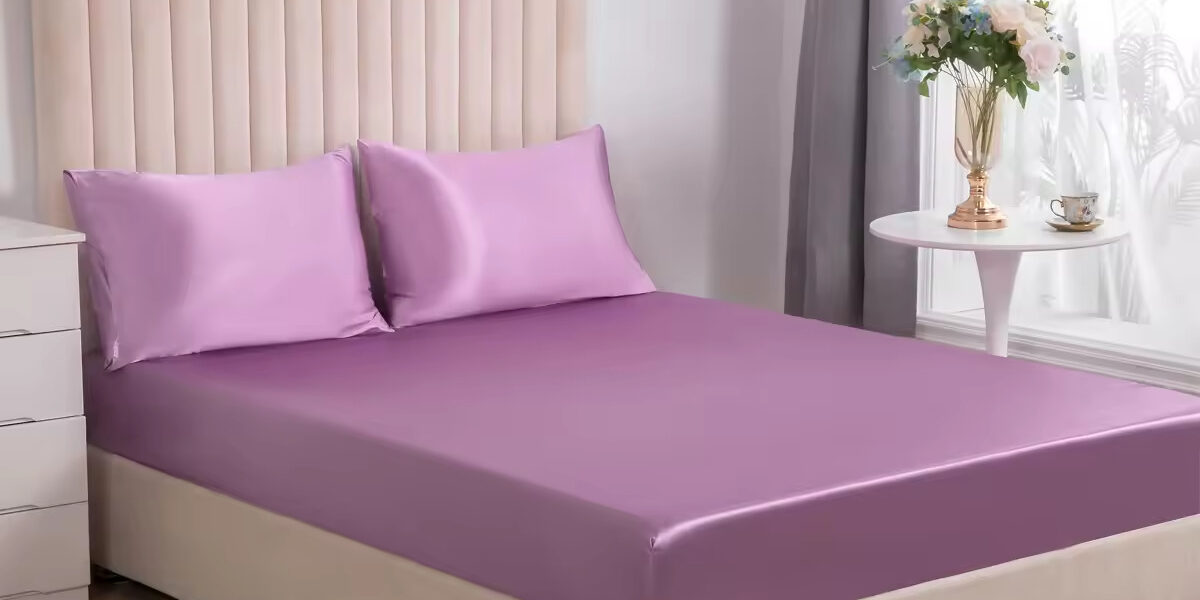 Luxury Silky Soft Polyester Fitted Sheet for Hotel and Home Use (8) Silky Soft Polyester Bed Linen Fitted Sheet Factory